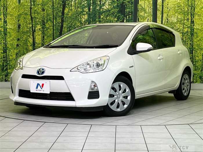 2013 Toyota AQUA