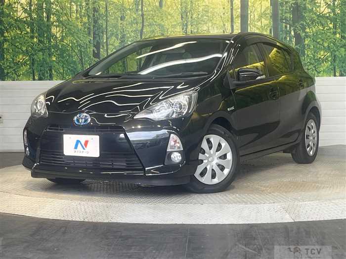 2013 Toyota AQUA