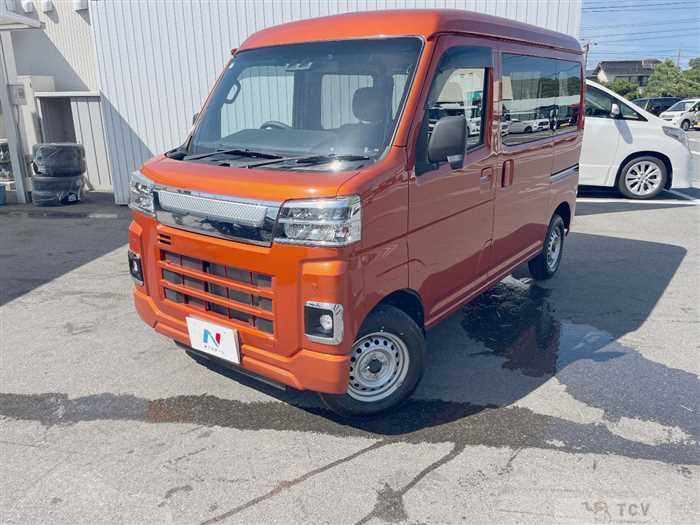 2022 Daihatsu Hijet Cargo