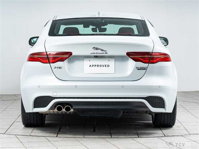 2020 Jaguar XE