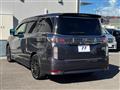 2018 Nissan Elgrand