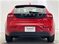 2017 Volvo V40