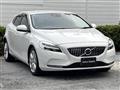 2017 Volvo V40