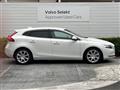 2017 Volvo V40