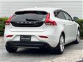 2017 Volvo V40