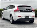 2017 Volvo V40