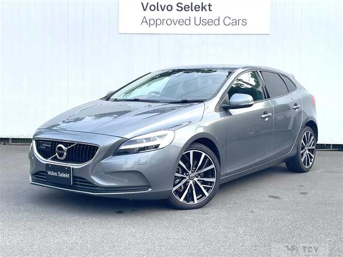 2017 Volvo V40