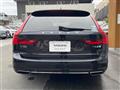 2018 Volvo V90