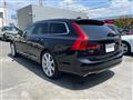 2017 Volvo V90