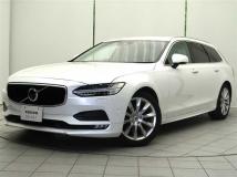 2020 Volvo V90