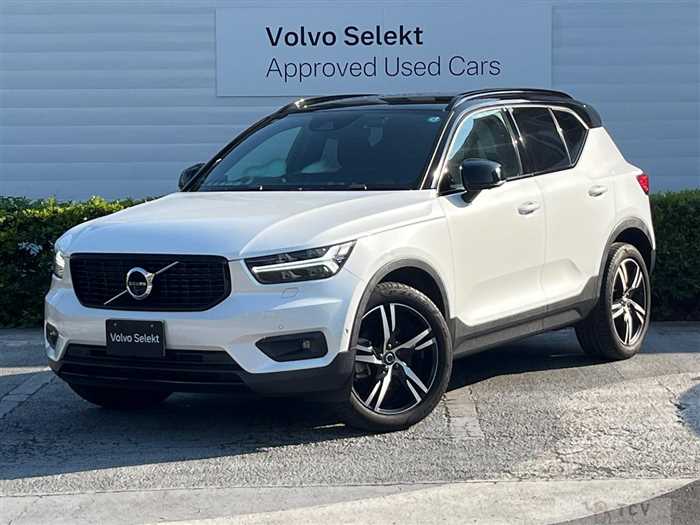 2020 Volvo XC40