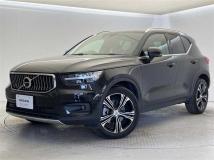 2020 Volvo XC40
