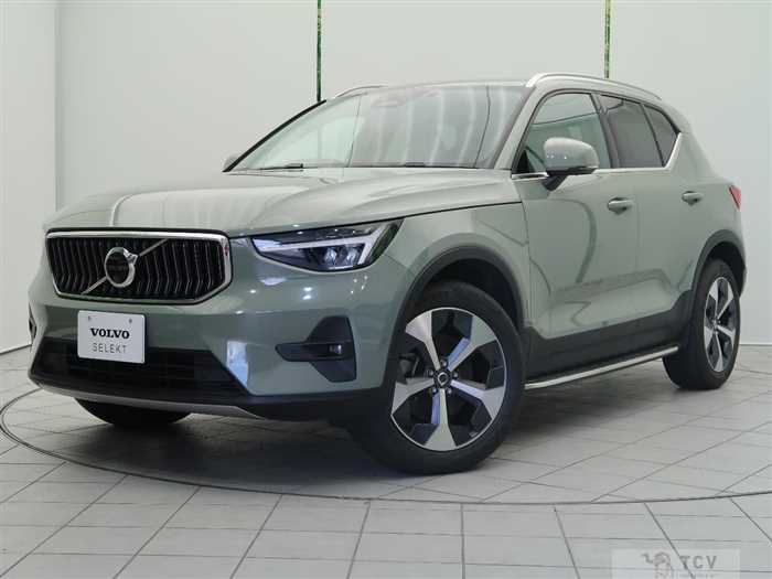 2022 Volvo XC40