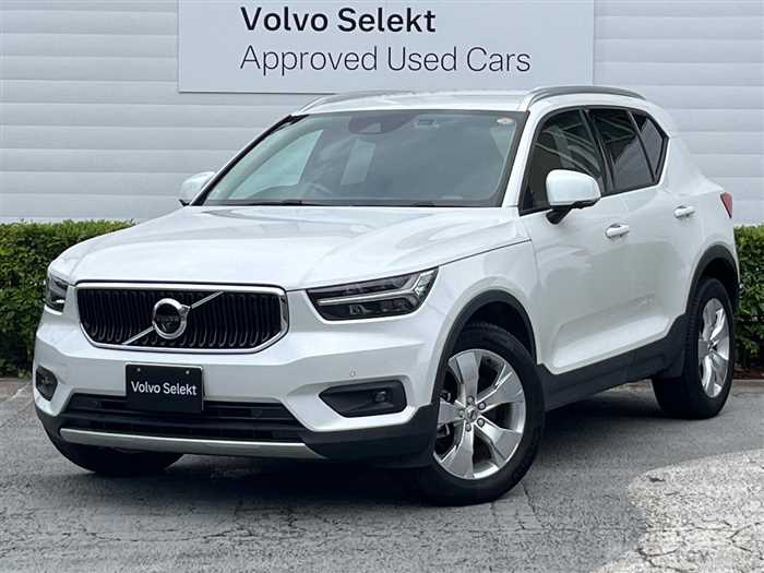 2021 Volvo XC40