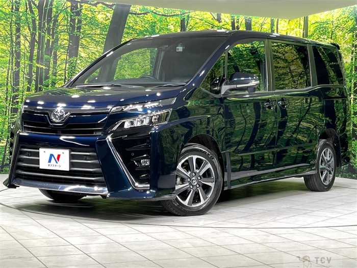 2021 Toyota Voxy