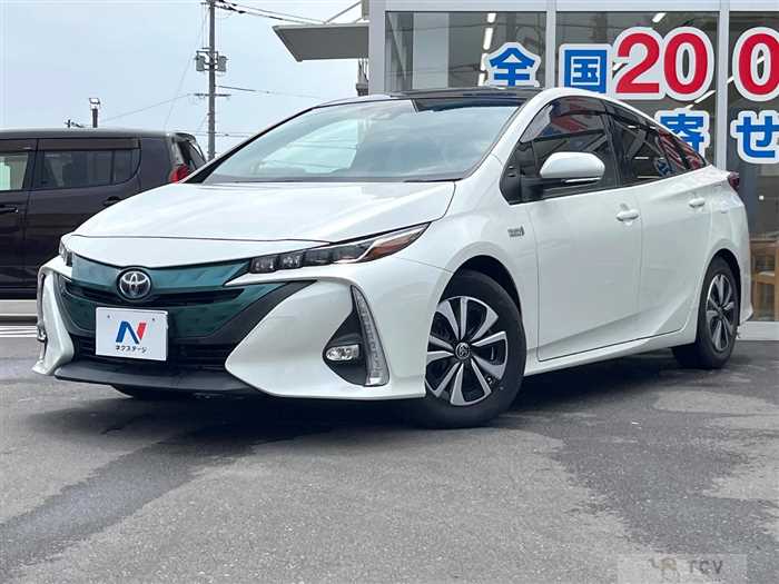 2017 Toyota Prius PHV