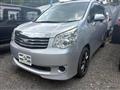 2013 Toyota Noah