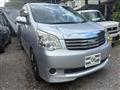 2013 Toyota Noah