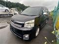 2013 Toyota Voxy