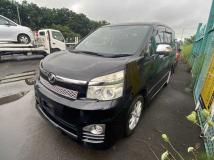 2013 Toyota Voxy