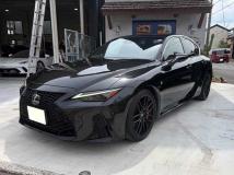 2021 Lexus IS