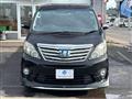 2012 Toyota Alphard Hybrid