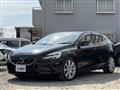 2017 Volvo V40