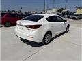 2017 Mazda Axela