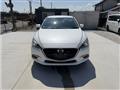 2017 Mazda Axela
