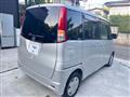2010 Nissan ROOX