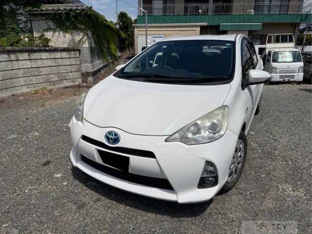 2012 Toyota AQUA