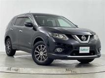 2015 Nissan X-Trail Hybrid