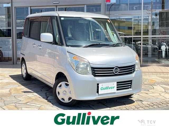 2010 Nissan ROOX