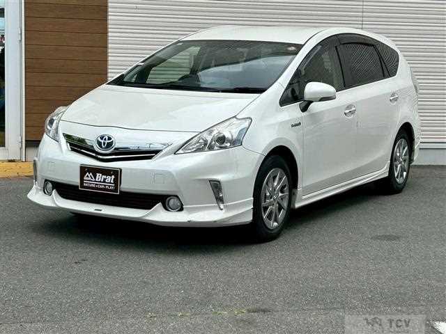 2013 Toyota PRIUS α