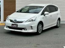 2013 Toyota PRIUS α