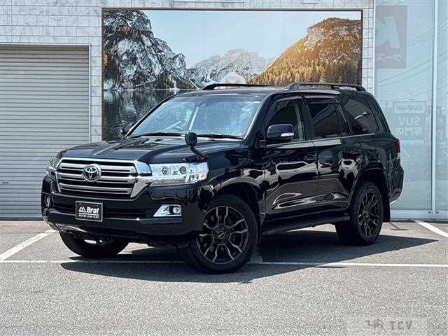 2017 Toyota Land Cruiser