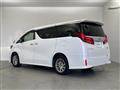 2019 Toyota Alphard Hybrid