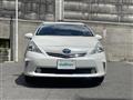 2013 Toyota PRIUS α