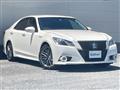 2013 Toyota Crown Hybrid