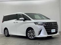 2023 Toyota Alphard Hybrid
