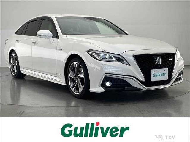 2019 Toyota Crown Hybrid