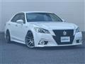 2014 Toyota Crown Hybrid