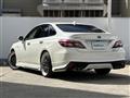 2019 Toyota Crown Hybrid