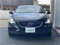 2018 Volvo V40