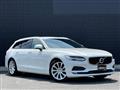 2017 Volvo V90