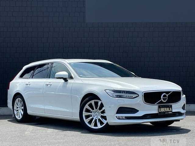 2017 Volvo V90
