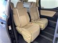 2015 Toyota Alphard Hybrid