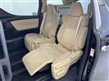 2015 Toyota Alphard Hybrid