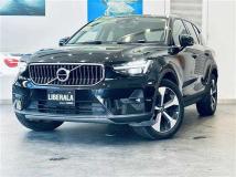 2023 Volvo XC40