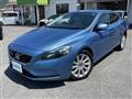 2015 Volvo V40